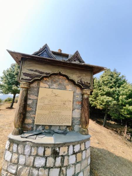 Pithoragarh_Kapilaswar_Cave_2