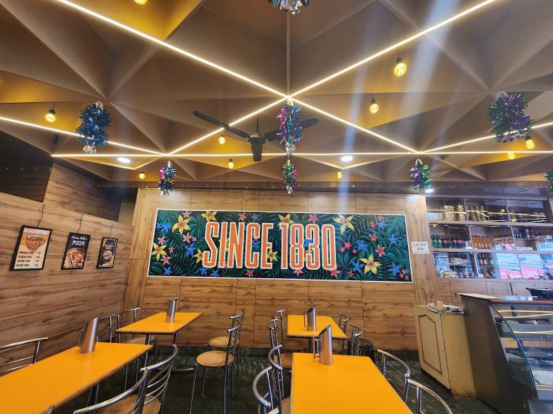 Pithoragarh_Meghna_Restaurant_1