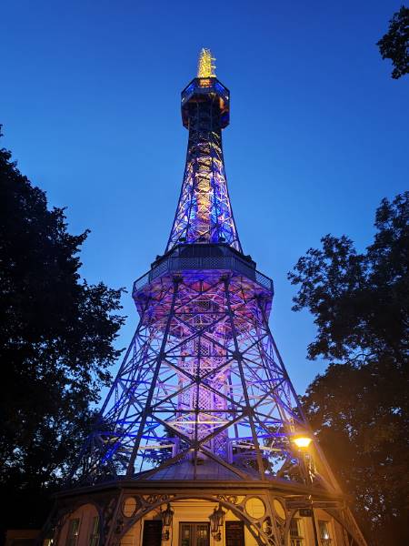 Prague_Petrin_Tower_2