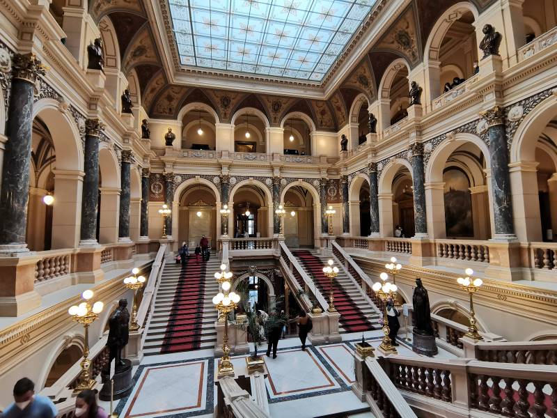 Prague_The_National_Museum_2