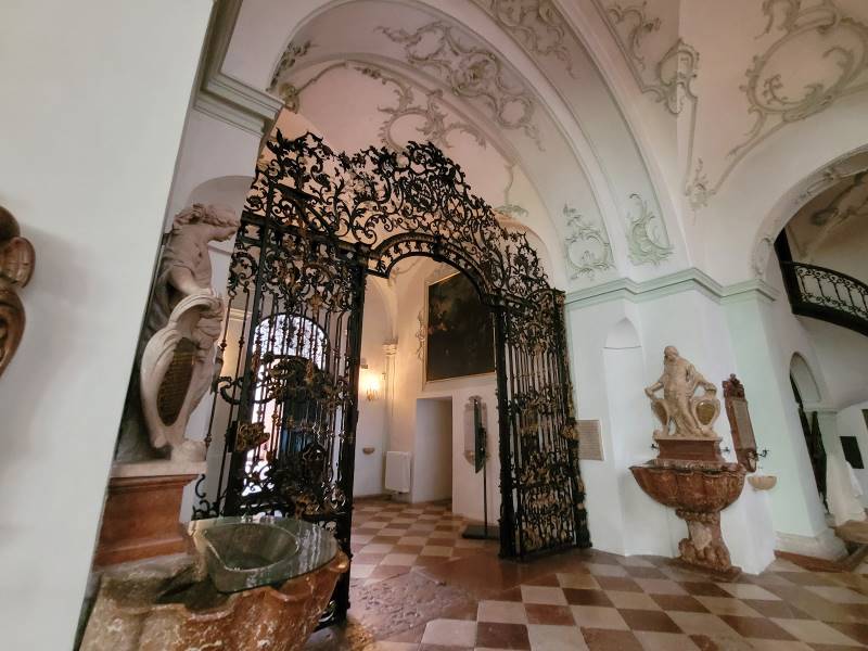 Salzburg_St_Peters_Abbey_10