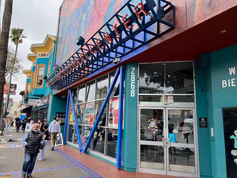 San_Francisco_The_Mission_Cultural_Centre_for_Latino_Arts_1