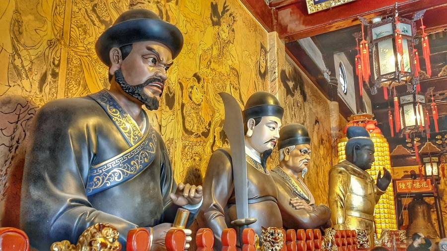 Shanghai_City_God_Temple_8