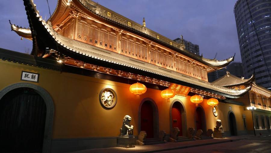 Shanghai_Jade_Buddha_Temple_1