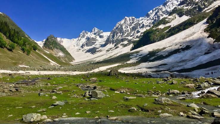 Sonmarg_Thajiwas_Glacier_2
