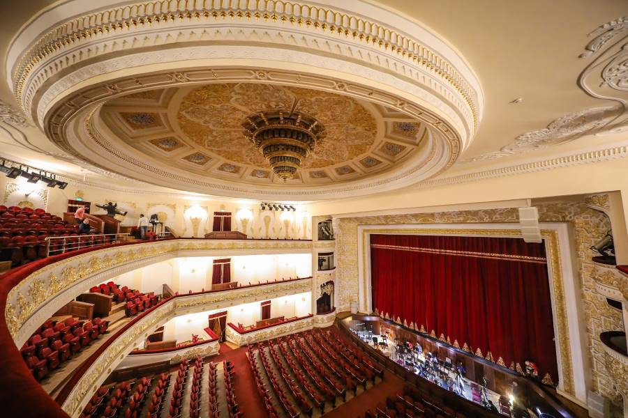Tashkent_Alisher_Navoiy_Theatre_3