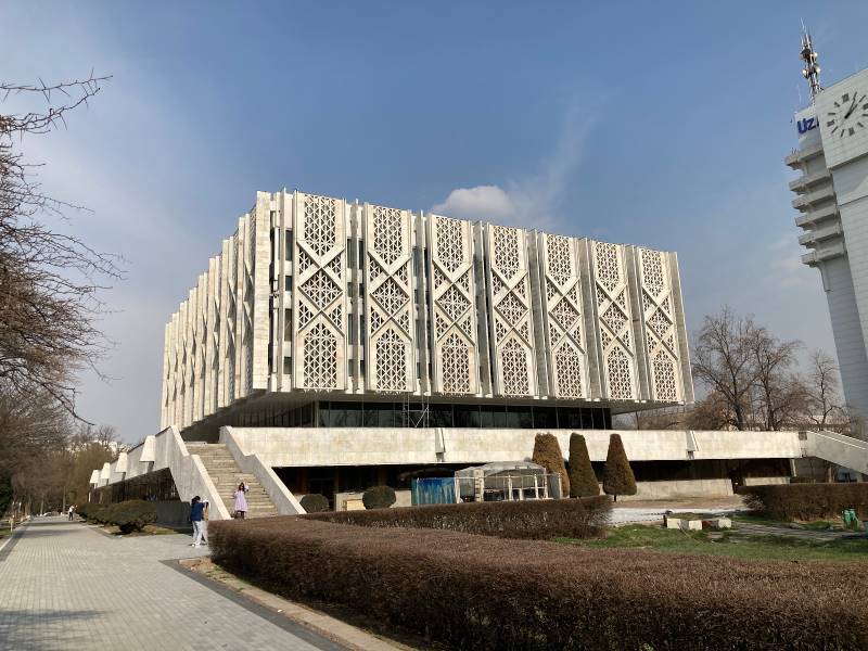 Tashkent_State_Museum_of_the_History_of_Uzbekistan_1