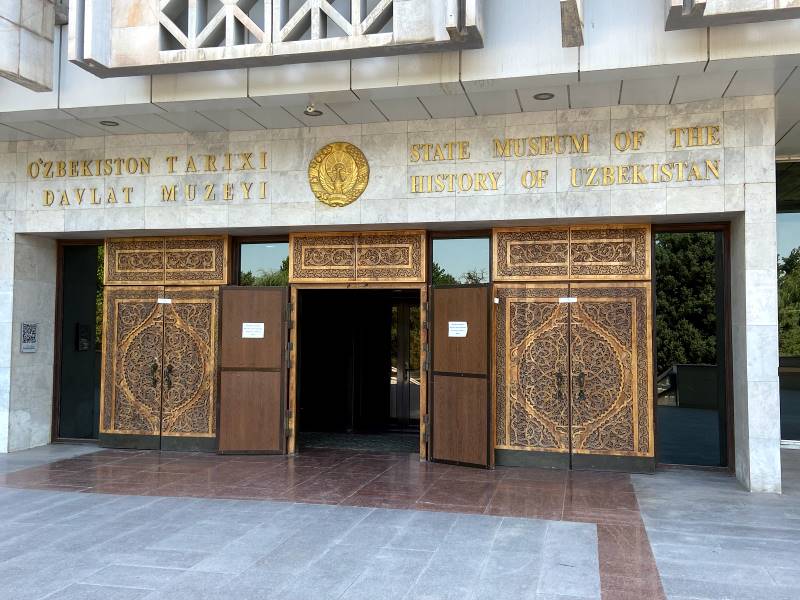 Tashkent_State_Museum_of_the_History_of_Uzbekistan_2