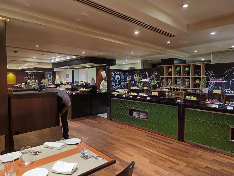 Thiruvananthapuram_Garden_Grille_Restaurant_4