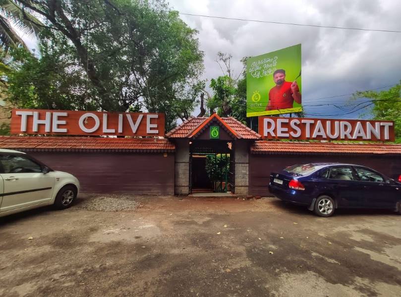 Thiruvananthapuram_The_Olive_Restaurant_1