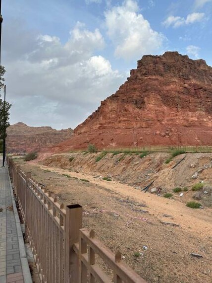 Al_Ula_The_Hidden_Valley_Hike_6