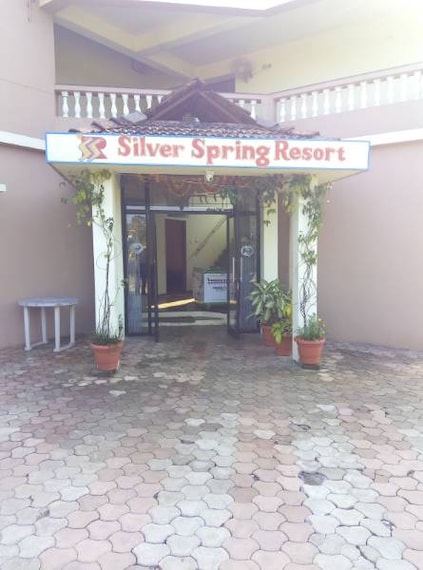 Amboli_Silver_Spring_Resort_6