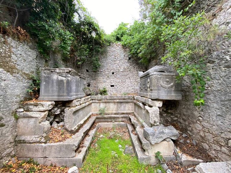 Antalya_Ancient_Olympos_7