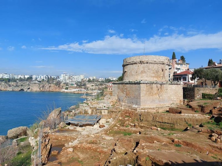 Antalya_Hidirlik_Tower_1