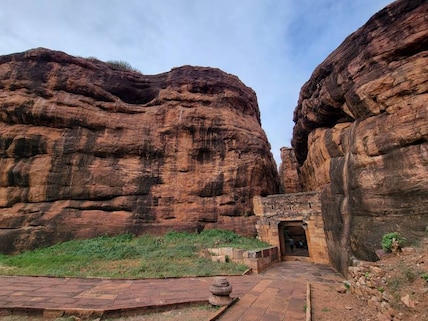 Malegitti Shivalaya Fort and Temple