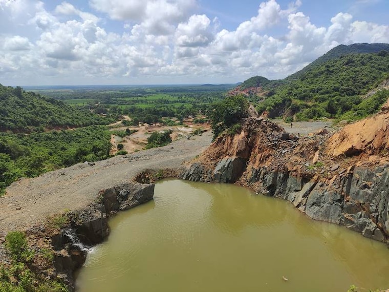 Balasore_Sari_Sua_Waterfalls_3