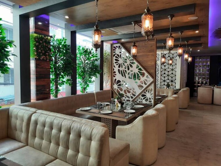 Belur_Crown_Restro_6