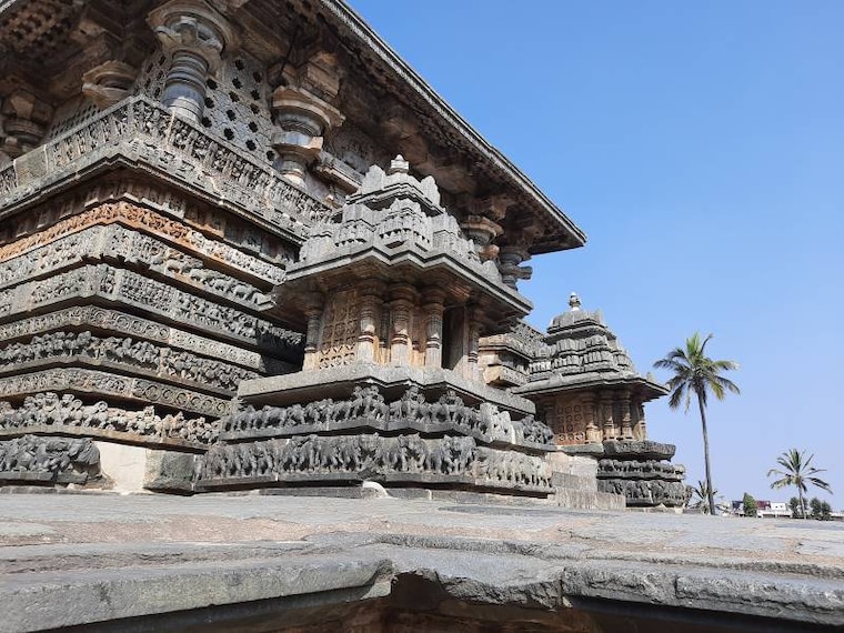 Belur_Shri_Chennakeshava_Swami_Temple_6
