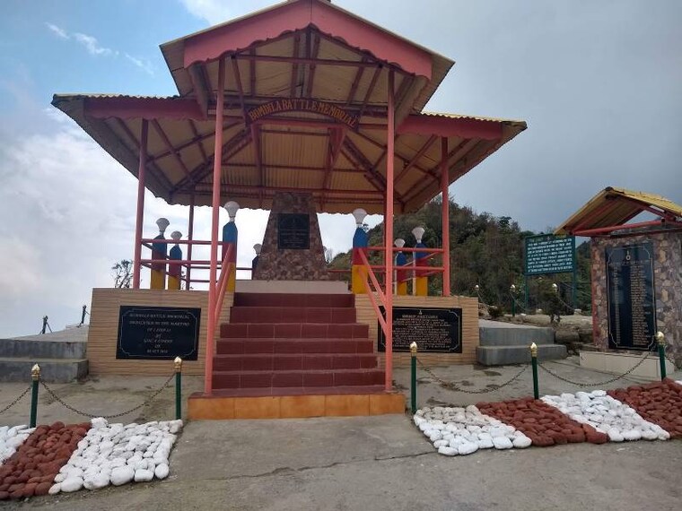 Bomdila_Bomdila_War_Memorial_1