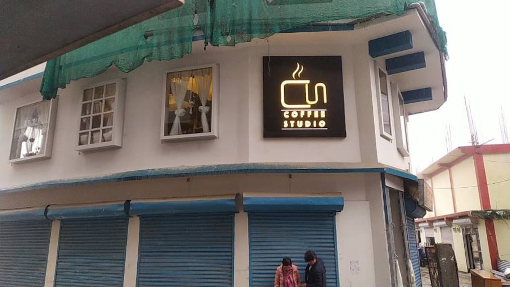 Bomdila_Coffee_Studio_Bomdila_1