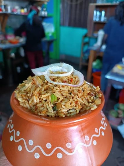 Bomdila_Elegant_Restaurant_7