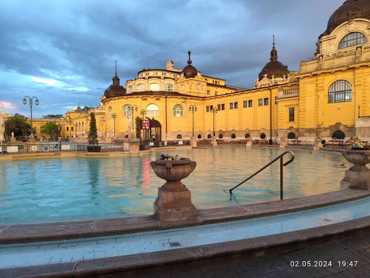 Budapest_Thermal_Baths_2