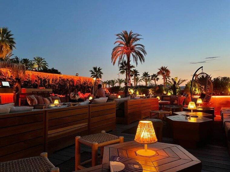 Cannes_Cannes_Cloud_9_10