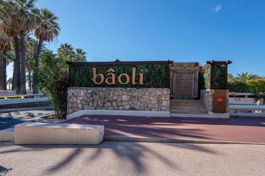 Cannes_Cannes_Cloud_9_5