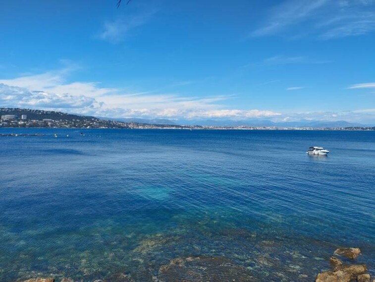 Cannes_ile_Sainte-Marguerite_7