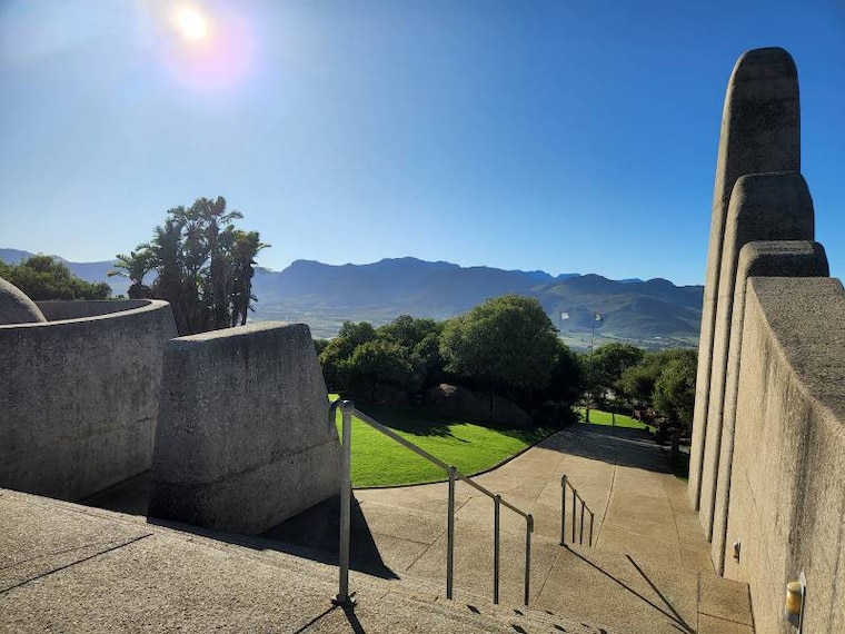 Cape_Town_Afrikaans_Language_Monument_3