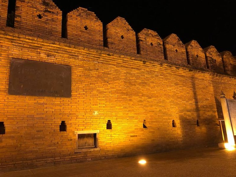 Chiang_Mai_Pratu_Tha_Phae_9