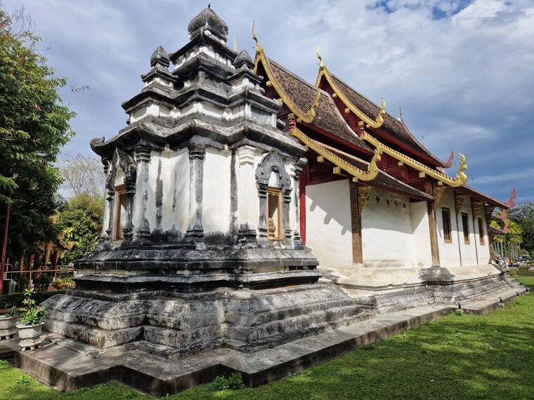 Chiang_Mai_Wat_Phra_Singh_5