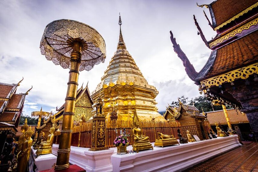 Chiang_Mai_Wat_Phra_That_Doi_Suthep_1