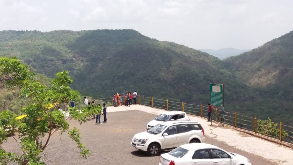 Chikhaldara_Bir_Lake_1