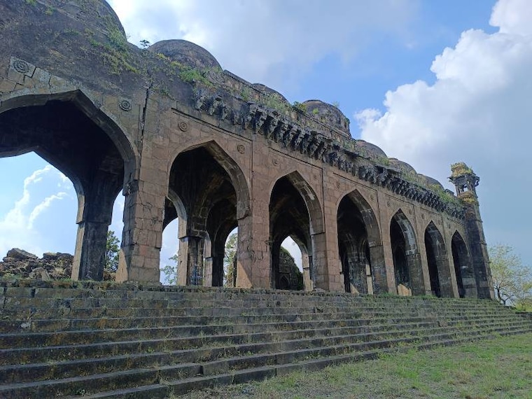 Chikhaldara_Gwaligarh_Fort_2