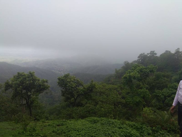 Chikhaldara_Kalapani_Lake_1