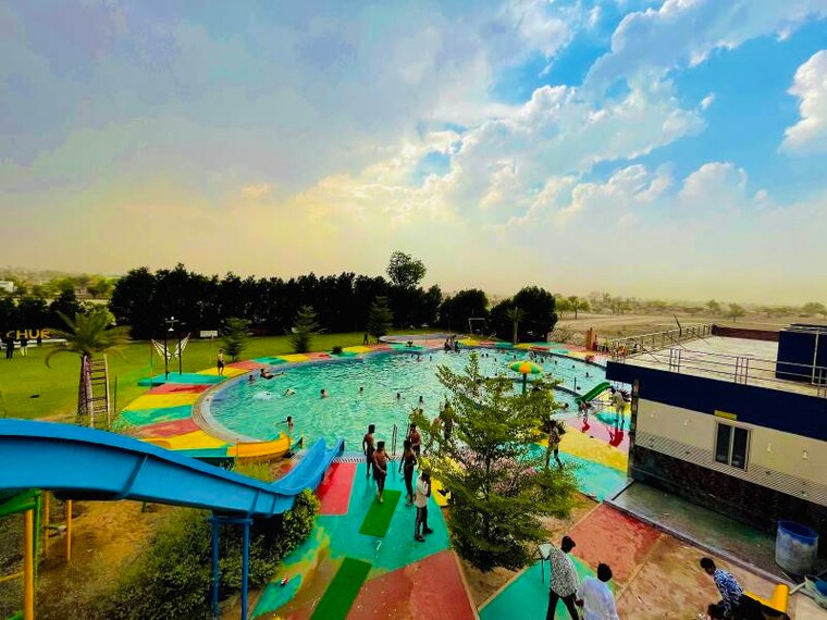 Churu_Fun_World_Water_&_Amusement_Park_4