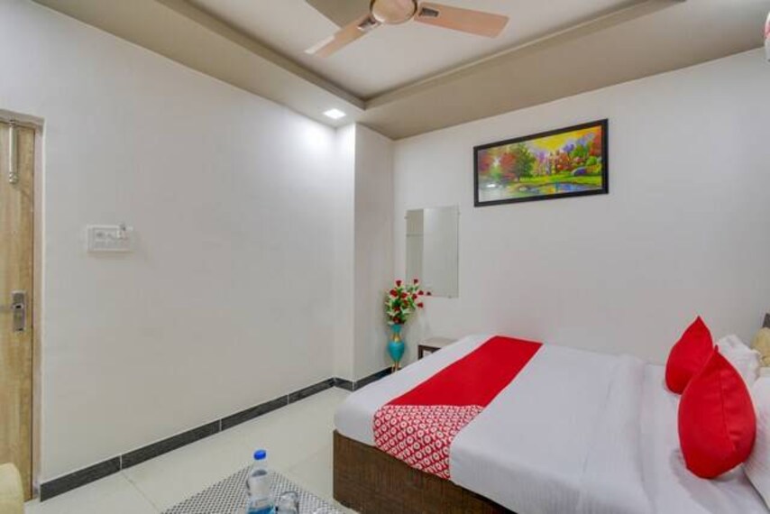 Churu_Hotel_Royal_&_Bar_2