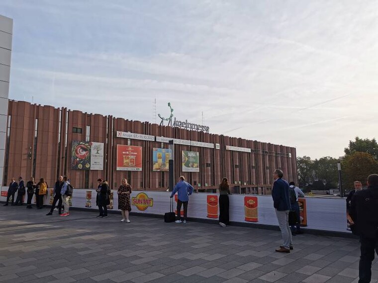 Cologne_Attend_Cologne_Carnival_8