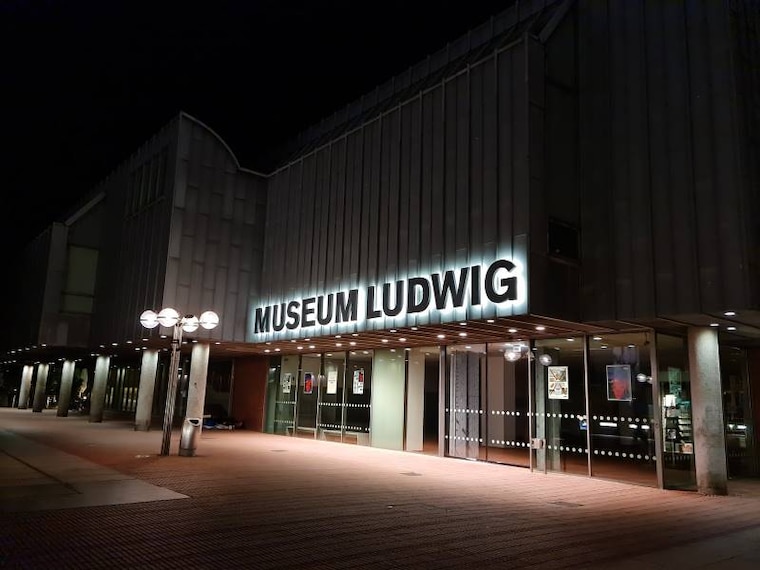 Cologne_Museum_Ludwig_3