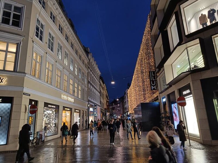 Copenhagen_Stroget_3