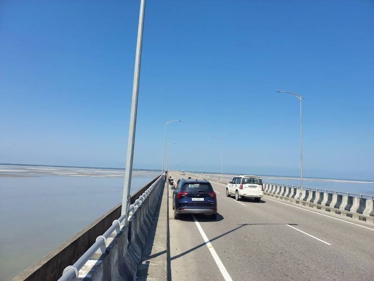 Dibrugarh_Bogibeel_Bridge_3