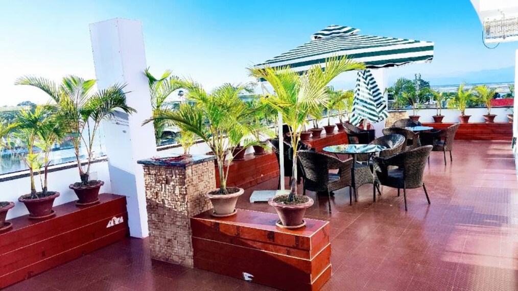 Dibrugarh_D_Olive_Restaurant_4