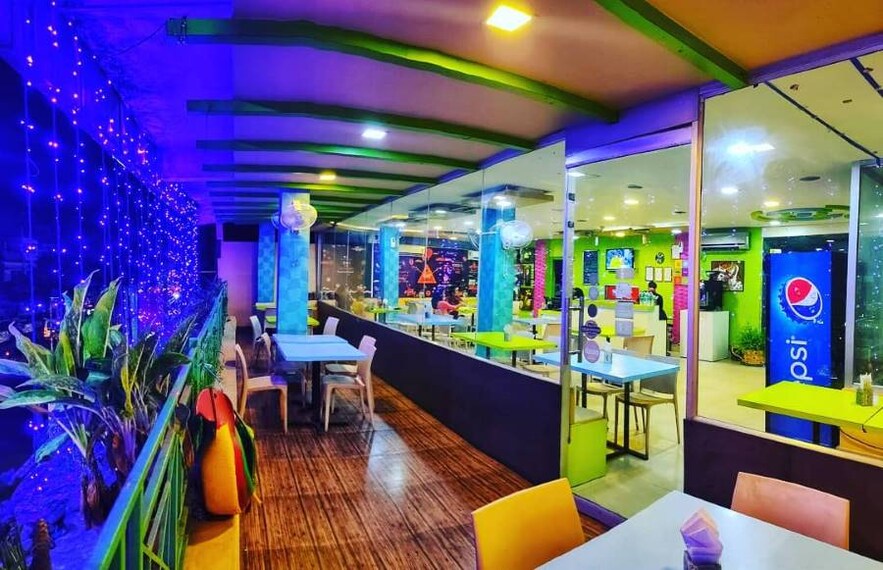 Dibrugarh_Eat_Repeat_Restaurant_1