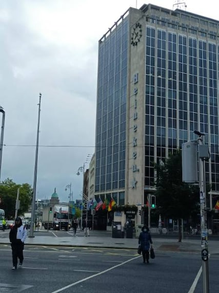 Dublin_Grafton_Street_8