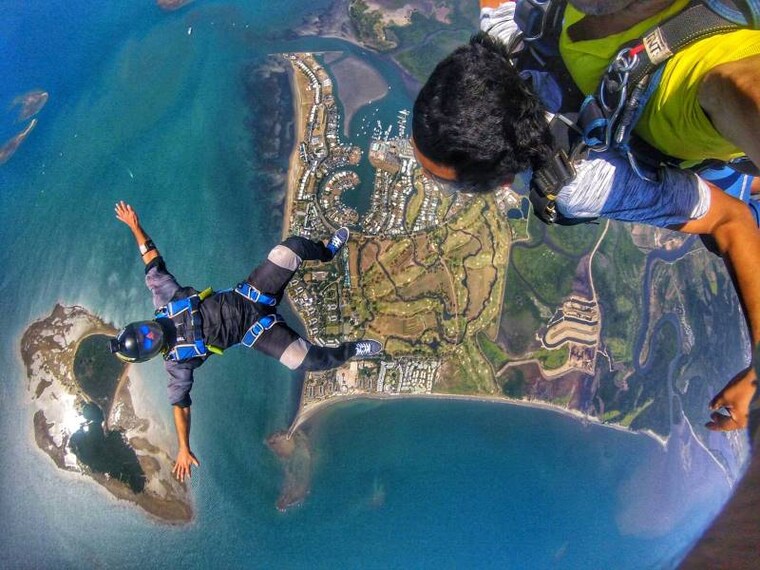 Fiji_Skydiving_in_Fiji_1