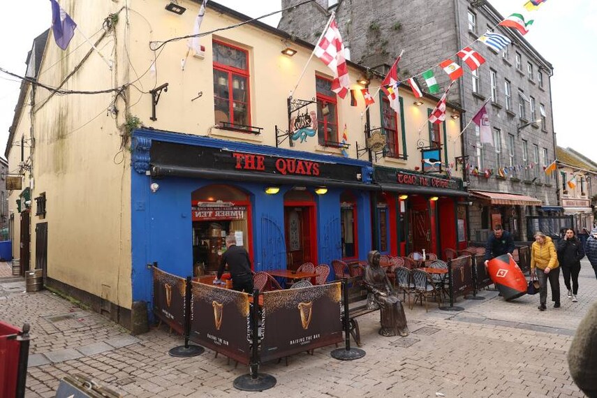 Galway_The_Latin_Quarter_4
