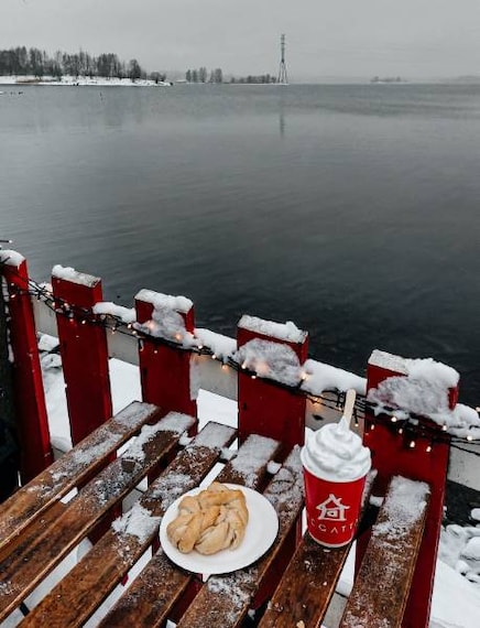 Helsinki_Cafe_Regatta_3