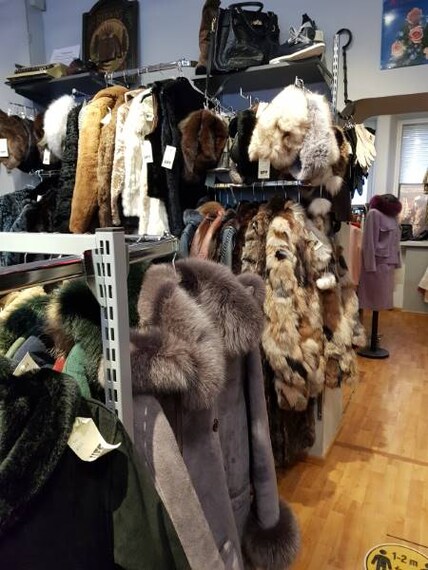 Helsinki_Visit_Second_Hand_Vintage_Shops_10