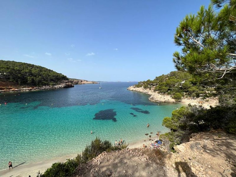 Ibiza_Cala_Saladeta_1